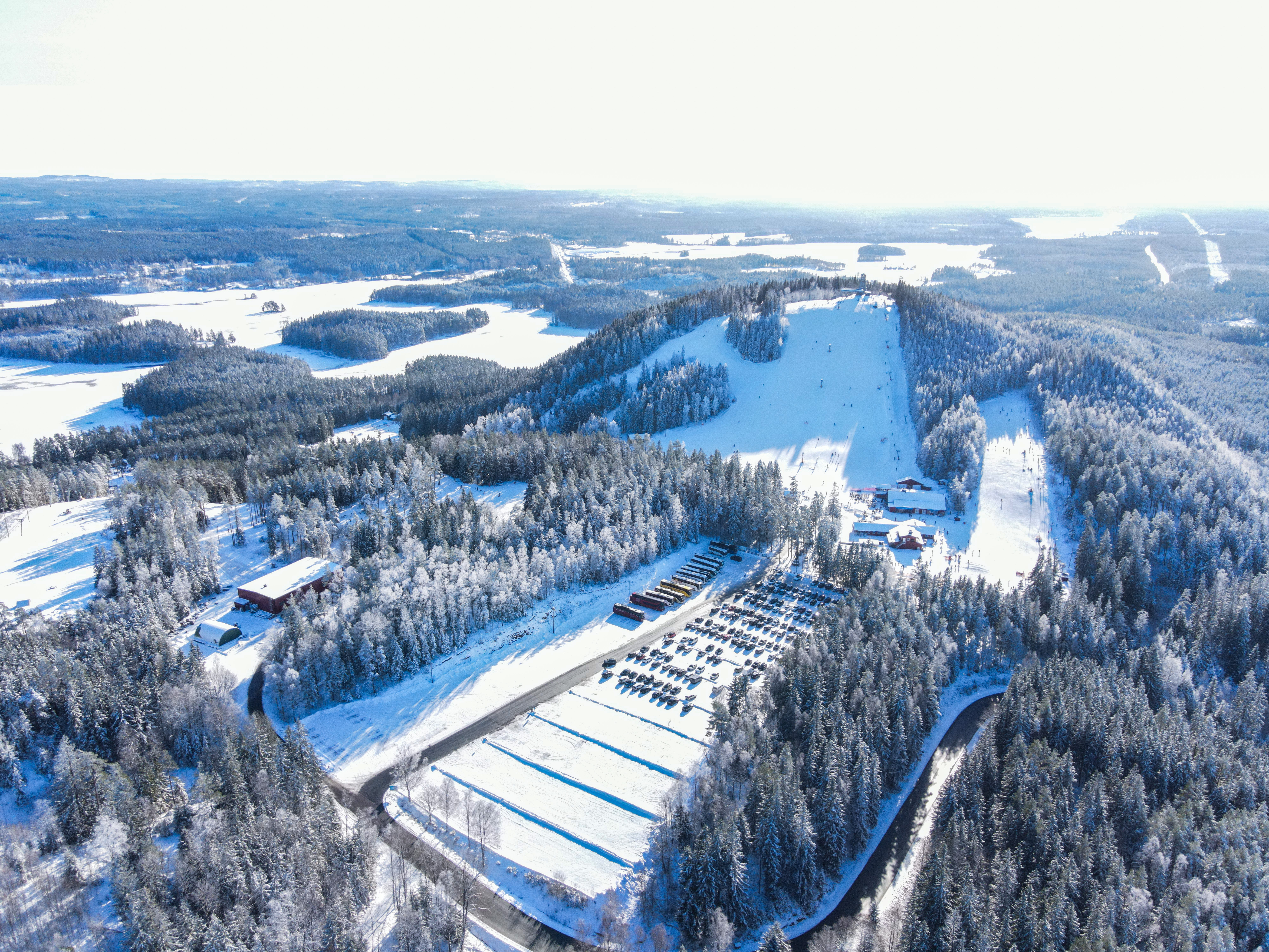 Image illustrating Vy Över Isaberg 20230206