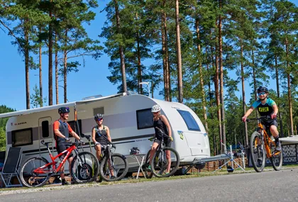 Camping, stugor och ställplatser i Isabergsregionen