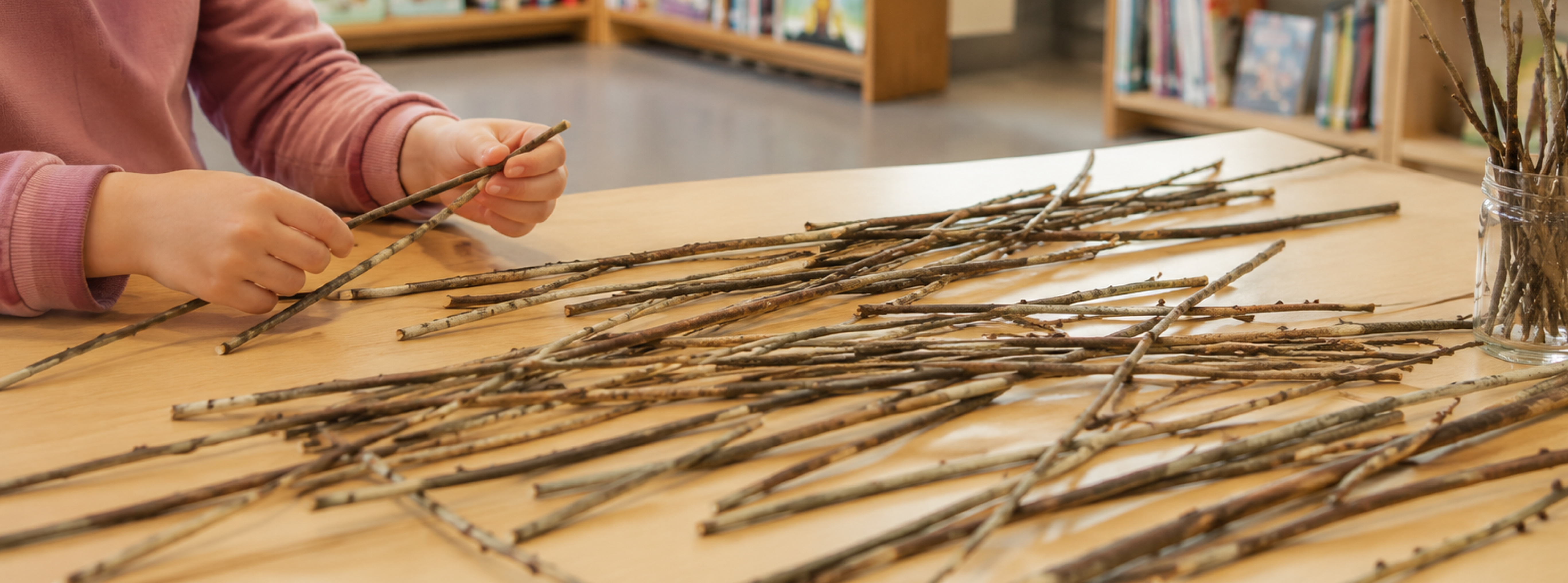 Bild som illustrerar Skapa hjärtan av pinnar, Anderstorps bibliotek