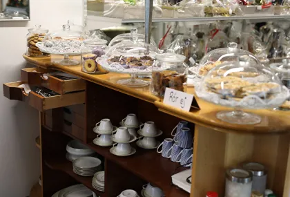 Acacia Blommor & Café