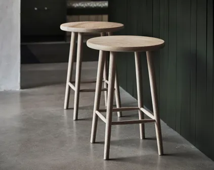 Bild som illustrerar Stolab Miss Button Bar Stool 0414